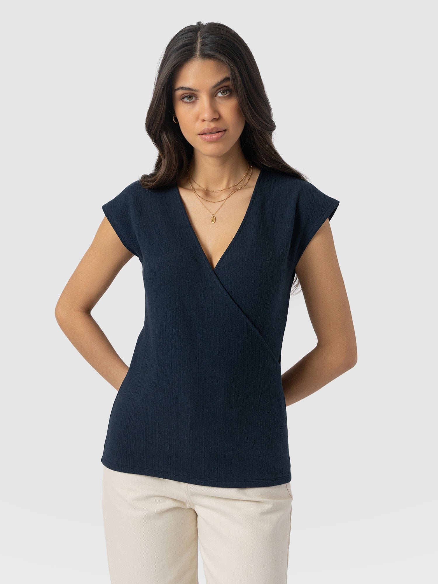 Rosa Wrap Top - Navy Textured - Women's T-shirts | Saint + Sofia® EU